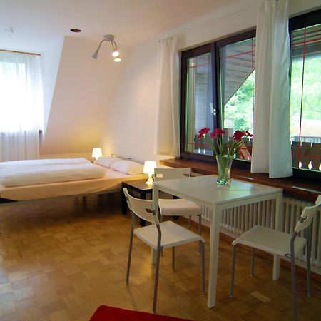 Hostel Waldblick Freiburg im Breisgau Exterior photo